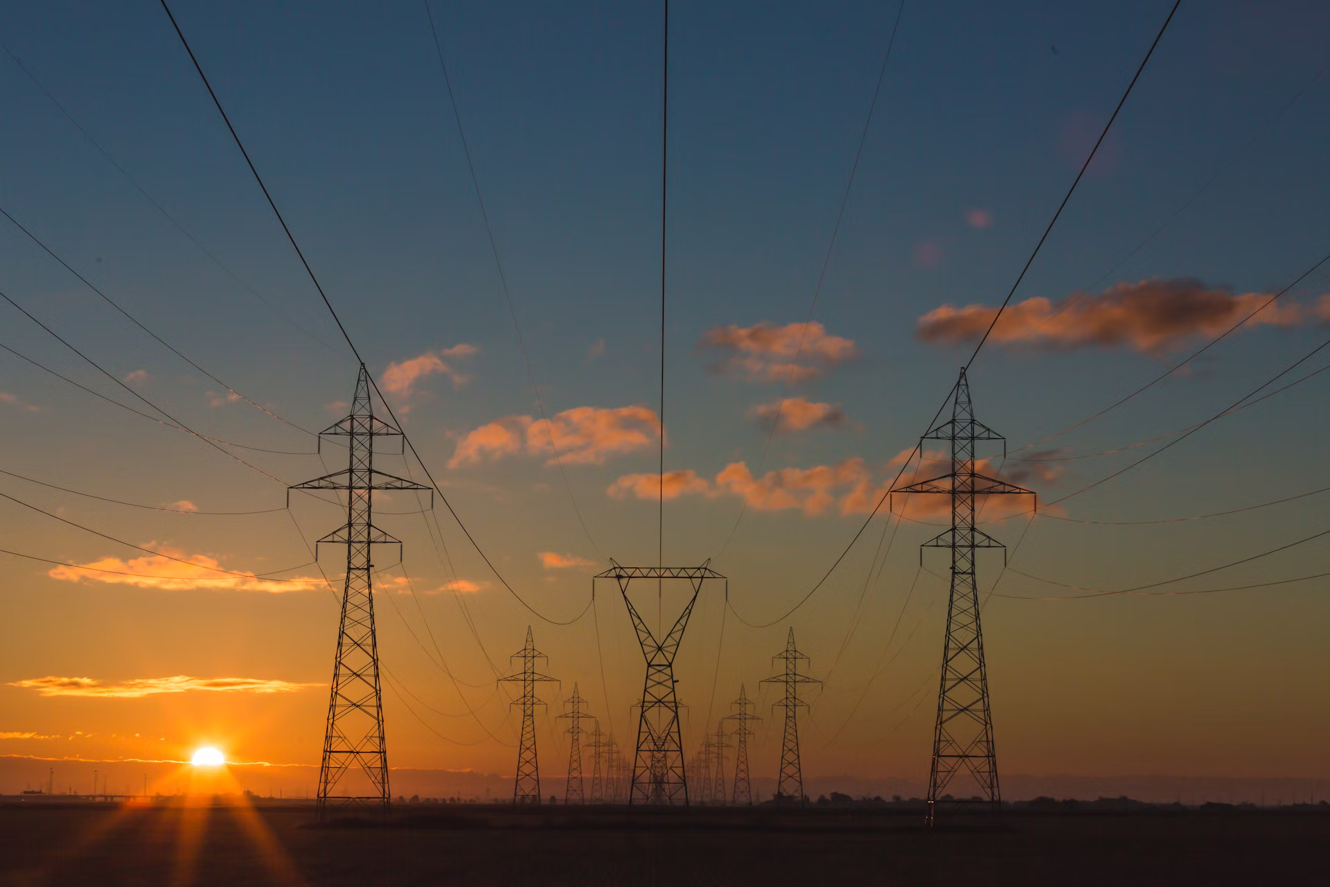 Ingeniería Eléctrica Gralaser